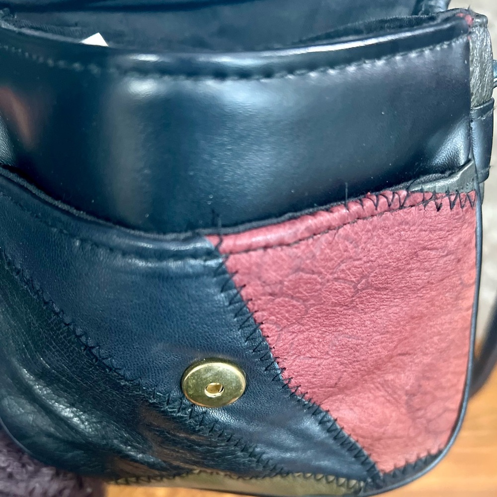 Multicolor Leather Crossbody Bag - image 7